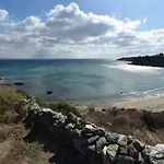 Sophia Paros - Beachfront At Lolantonis Villa Drios