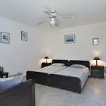 Sophia Paros - Beachfront At Lolantonis Villa