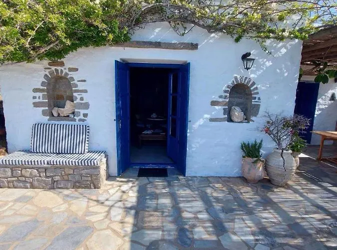 וילה Sophia Paros - Beachfront At Lolantonis *